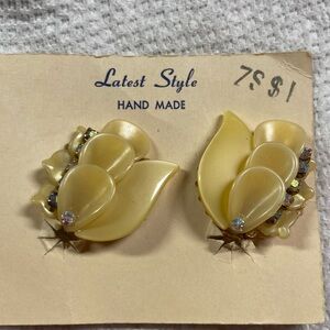 Vintage New Lucite Pale Yellow Leaf, w/ AB rhinestones and Gold Tone ER’s